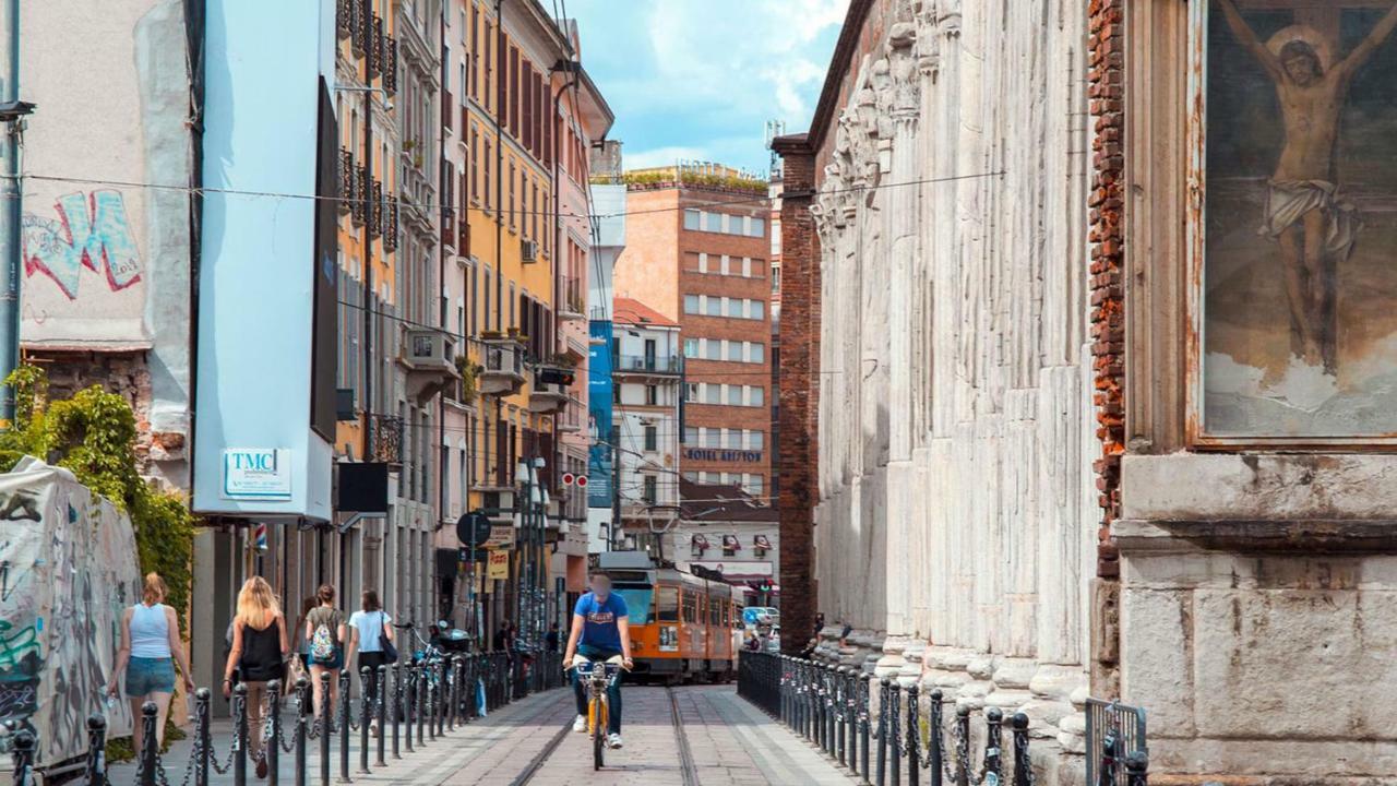 Luvi - Vigevano C Milan Bagian luar foto